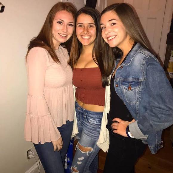 Meet your Posher, Elizabeth - Picture 1 of 1